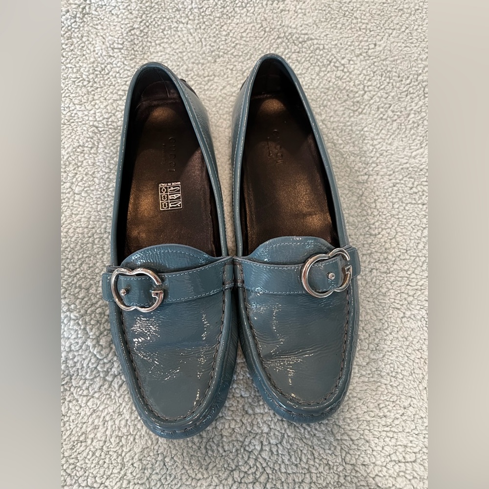 GUCCI Slate Blue patent leather loafer